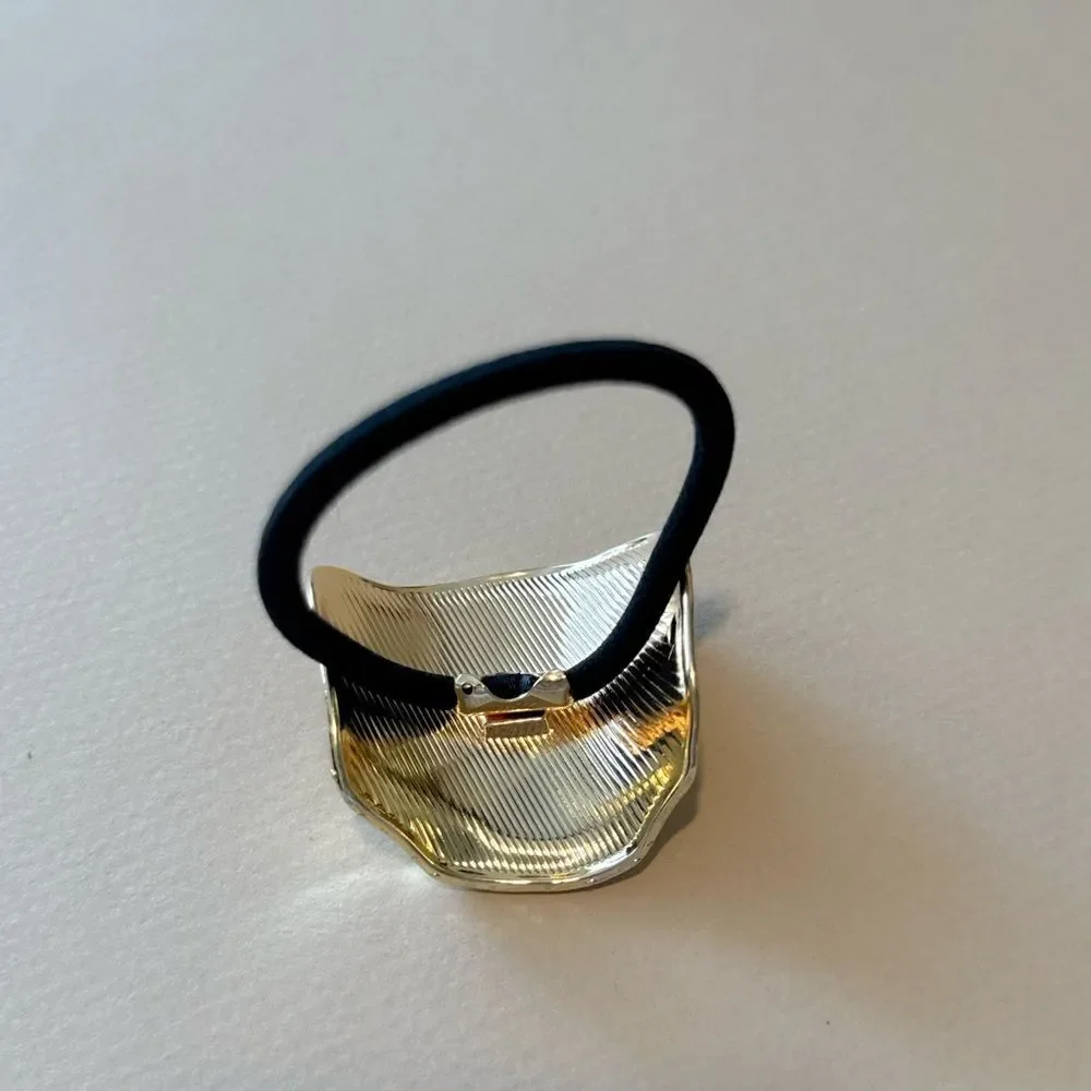 Geo hair tie A895
